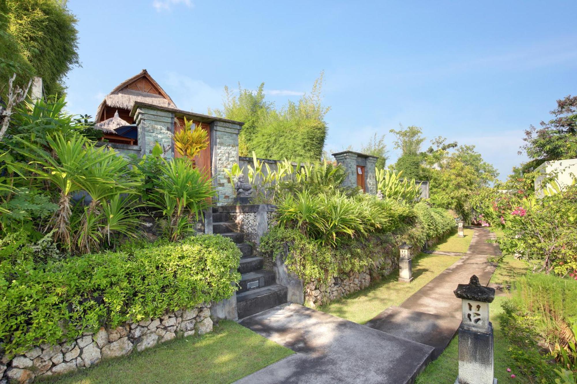 Bb Resort Villa And Spa Batumadeg Buitenkant foto