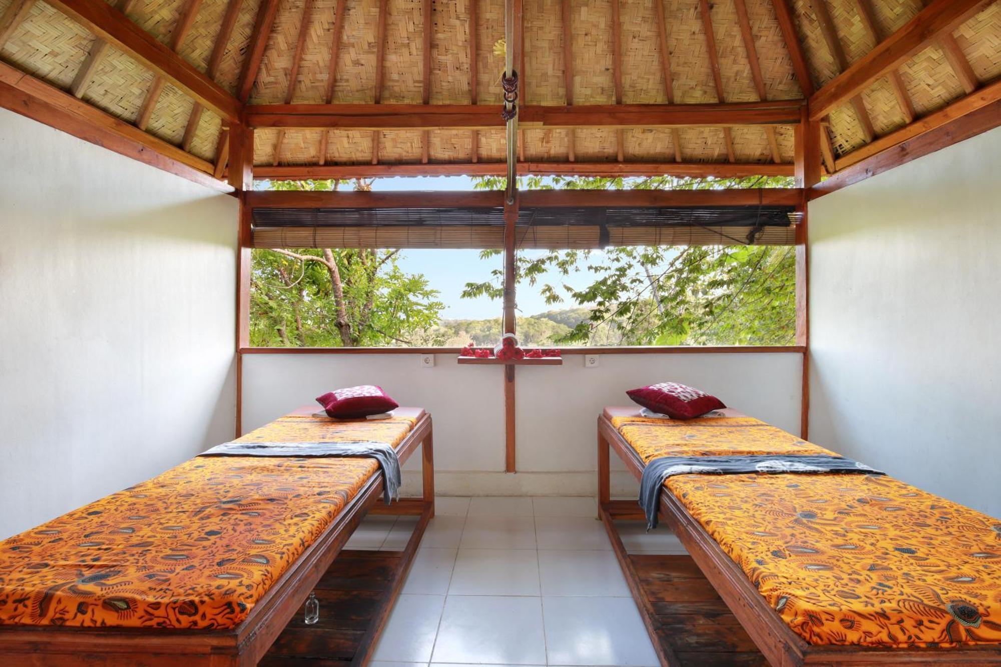 Bb Resort Villa And Spa Batumadeg Buitenkant foto